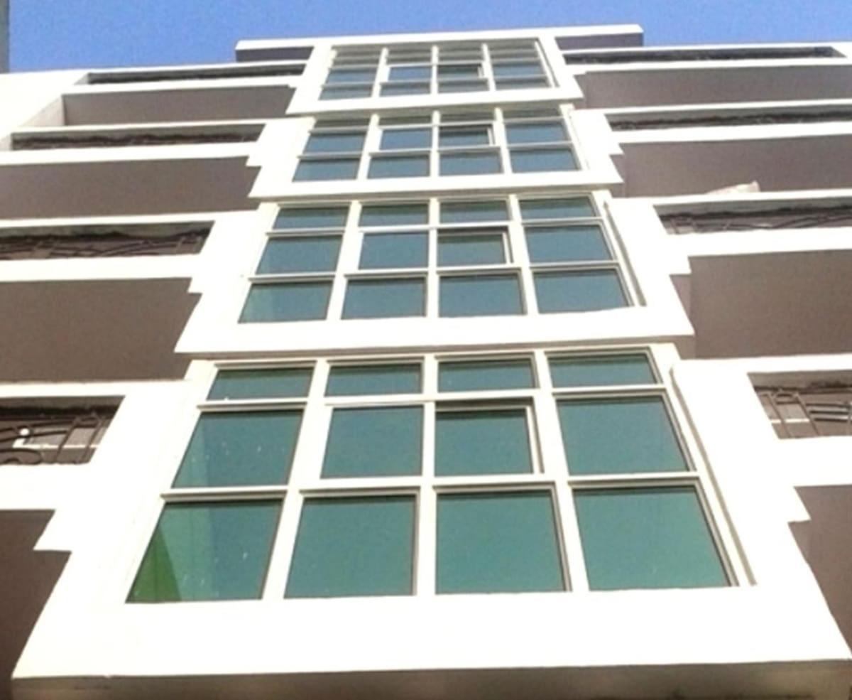 Charanpahari Hotel Nuova Delhi Esterno foto